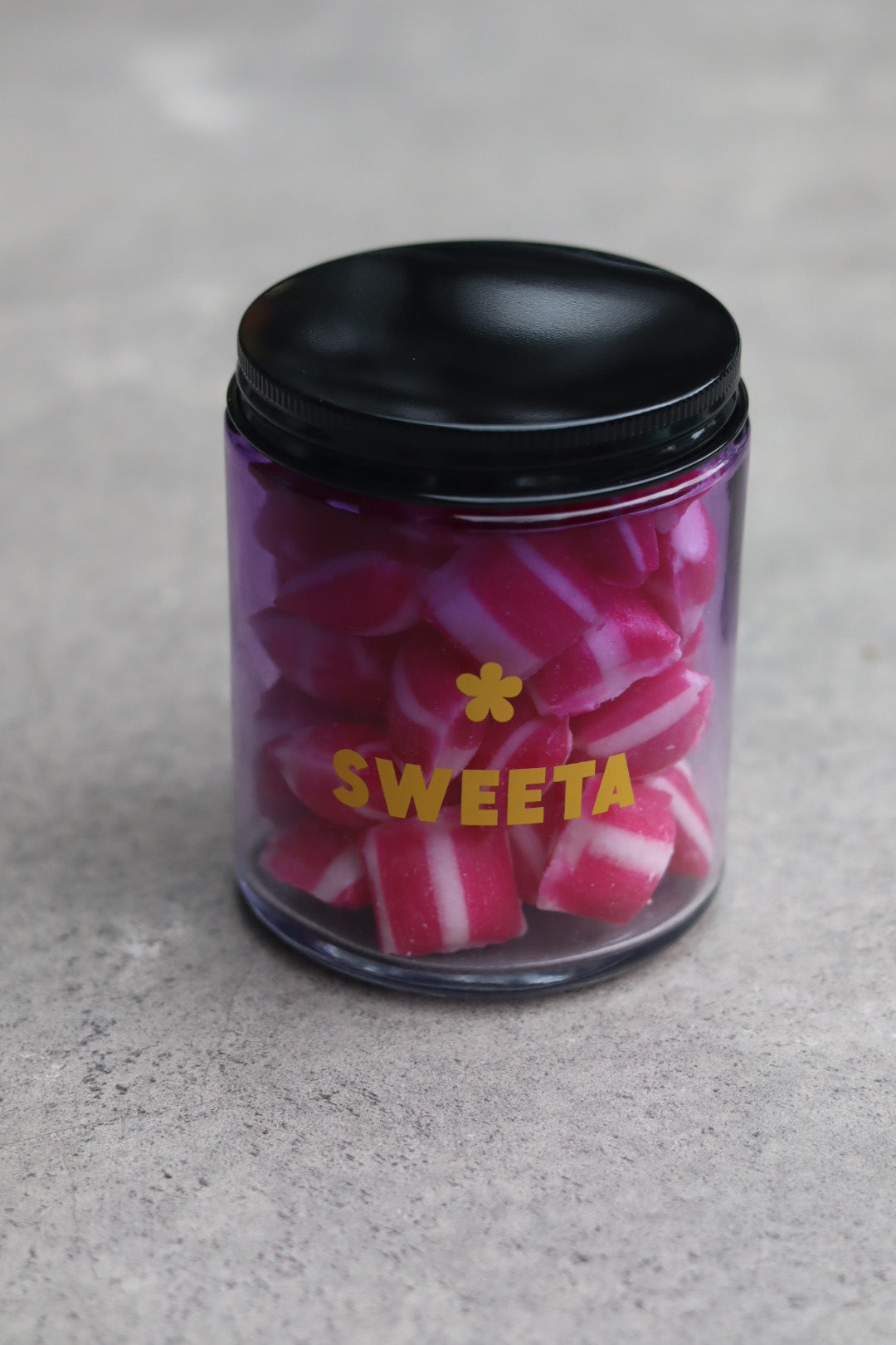 Raspberry Humbugs 180g